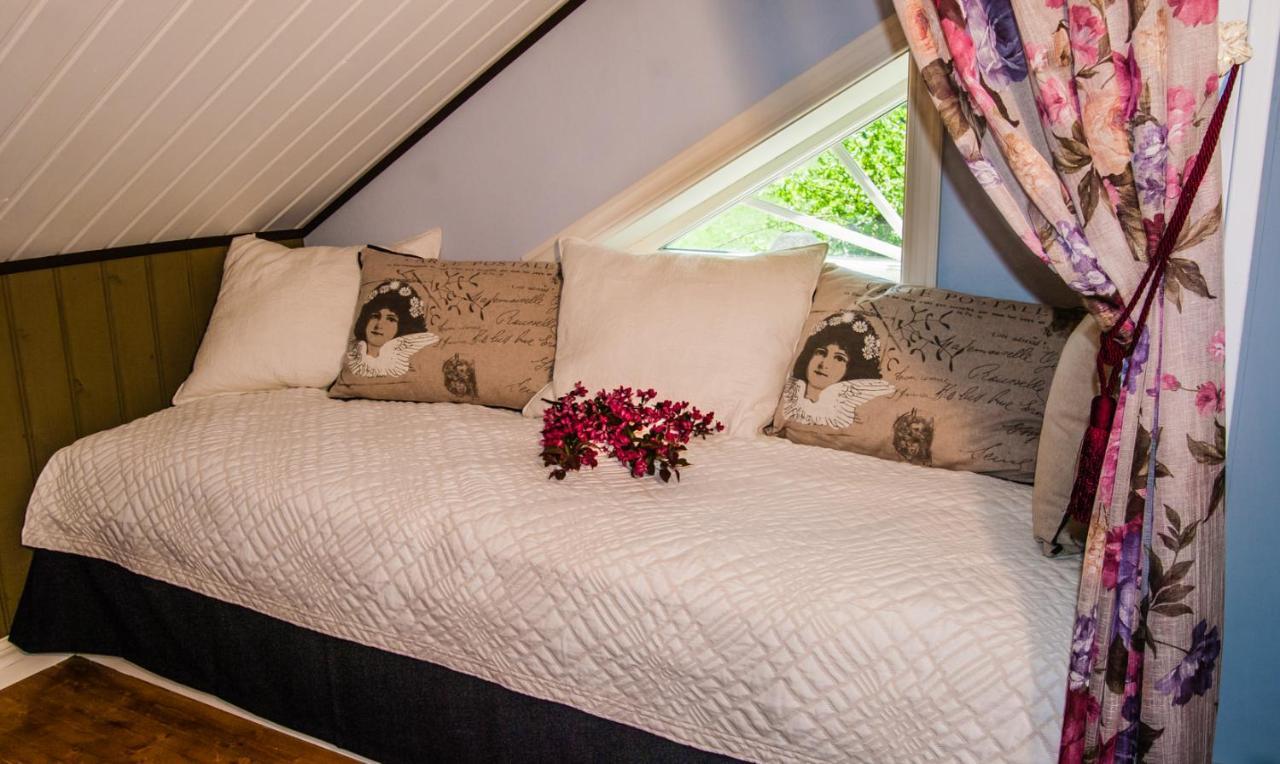 Tavlebords Honungsgard Guest House Tegneby Ngoại thất bức ảnh